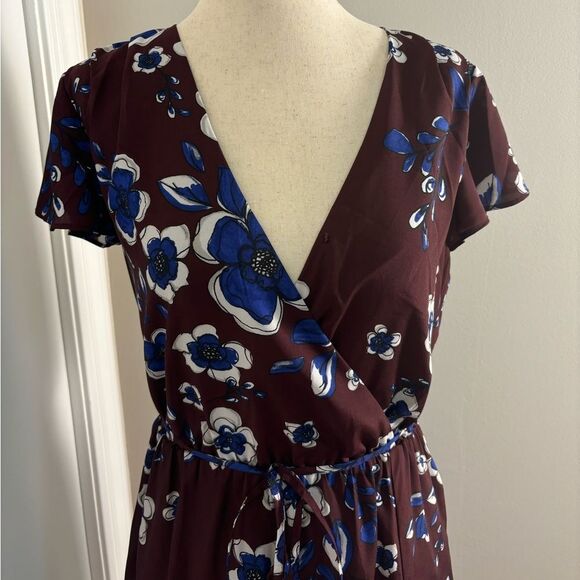 Banana Republic Wine & Blue Floral Maxi Dress with Front Slit Size XS - Picture 5 of 8